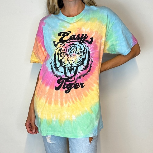 Oversized Tee - Picture 1 of 4